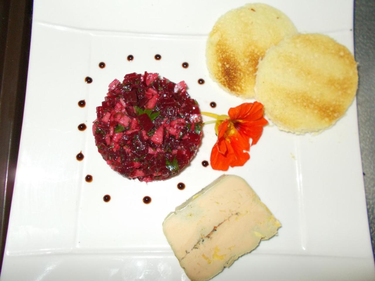 Logis Hotel Restaurant La Chaumiere Tournon-sur-Rhone Exterior foto